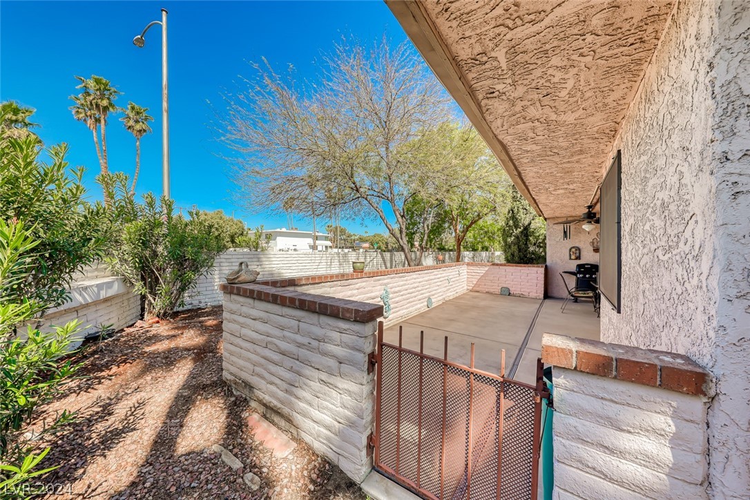 2406 Sabado Street Las Vegas, NV 89121 - Photo 39 of 46
