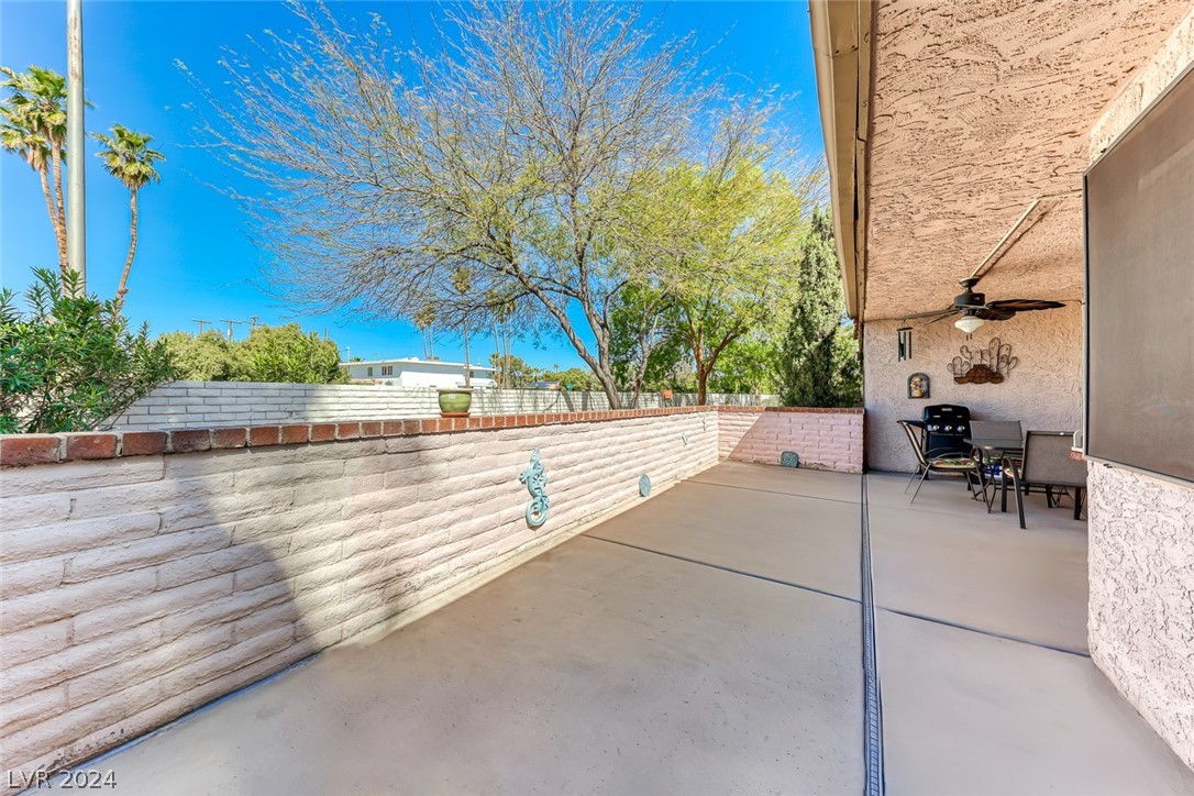 2406 Sabado Street Las Vegas, NV 89121 - Photo 43 of 46