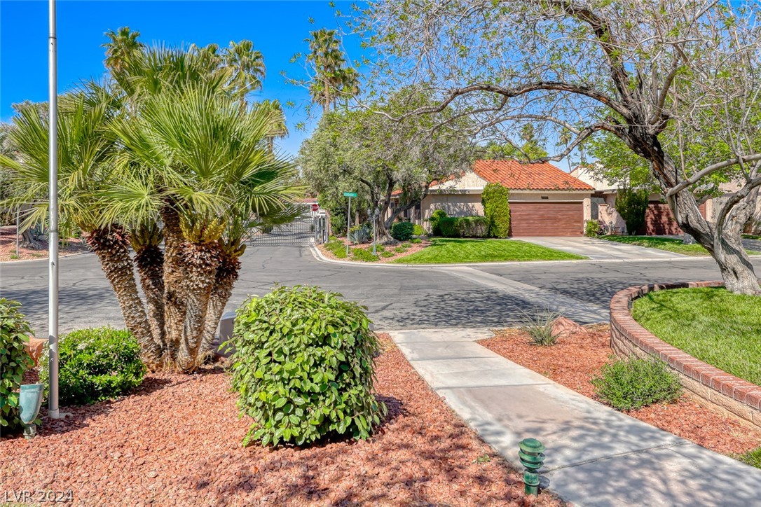 2406 Sabado Street Las Vegas, NV 89121 - Photo 8 of 46