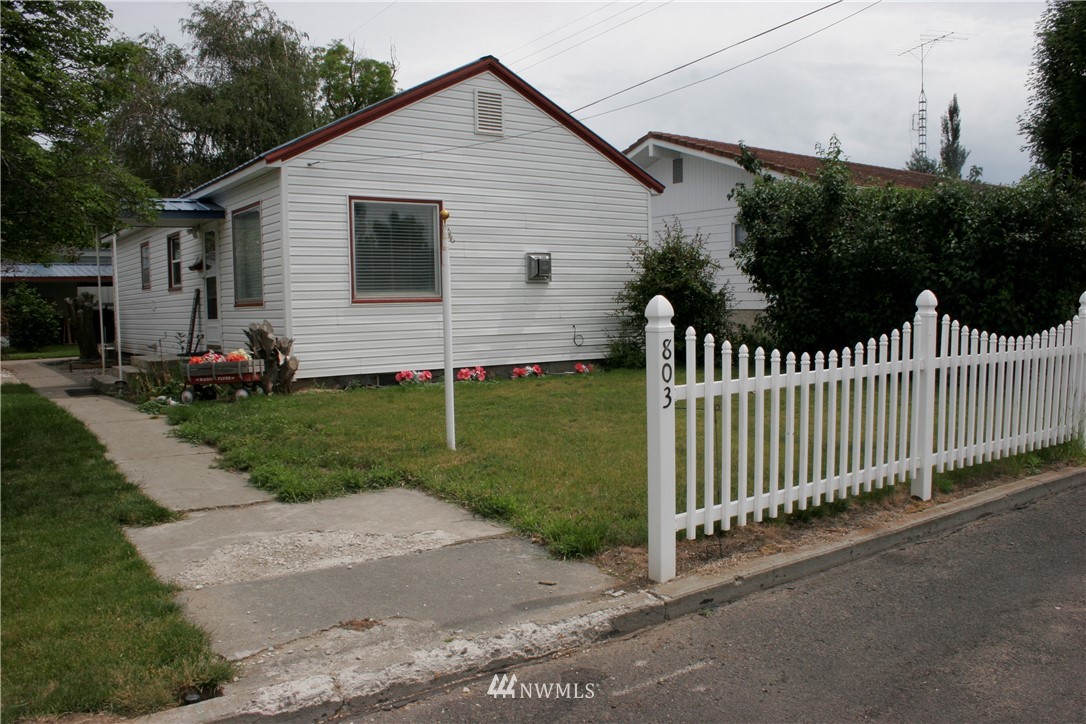 803 South Washington Street Ritzville, WA 99169 - Photo 1 of 19 Gallery Image 1