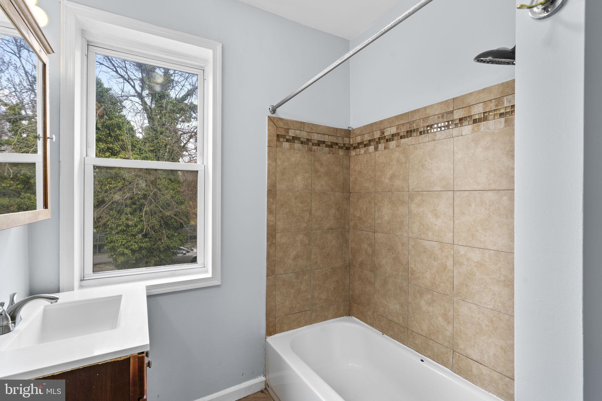 505 North Point Road Baltimore, MD 21224 - Photo 22 of 35