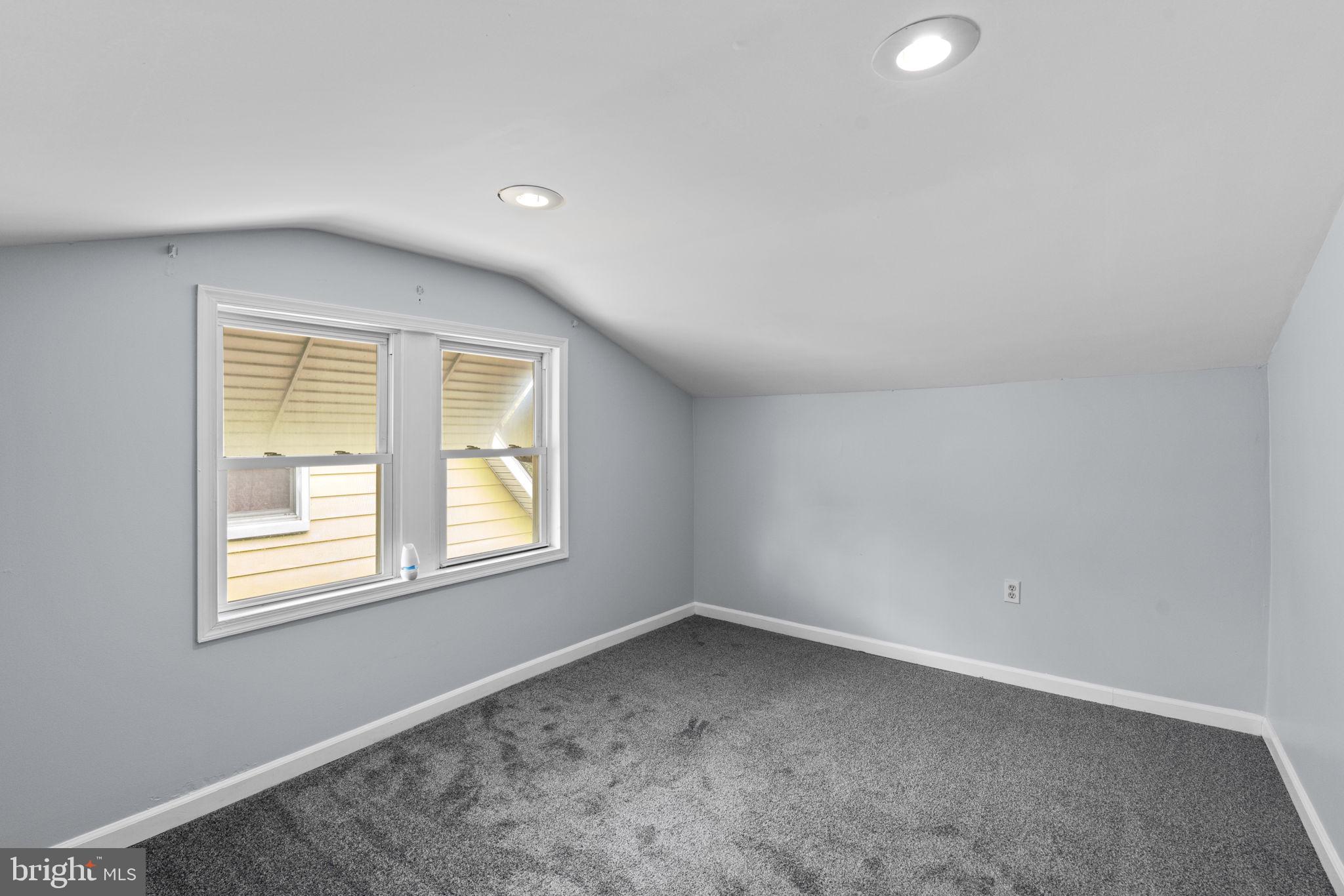 505 North Point Road Baltimore, MD 21224 - Photo 25 of 35