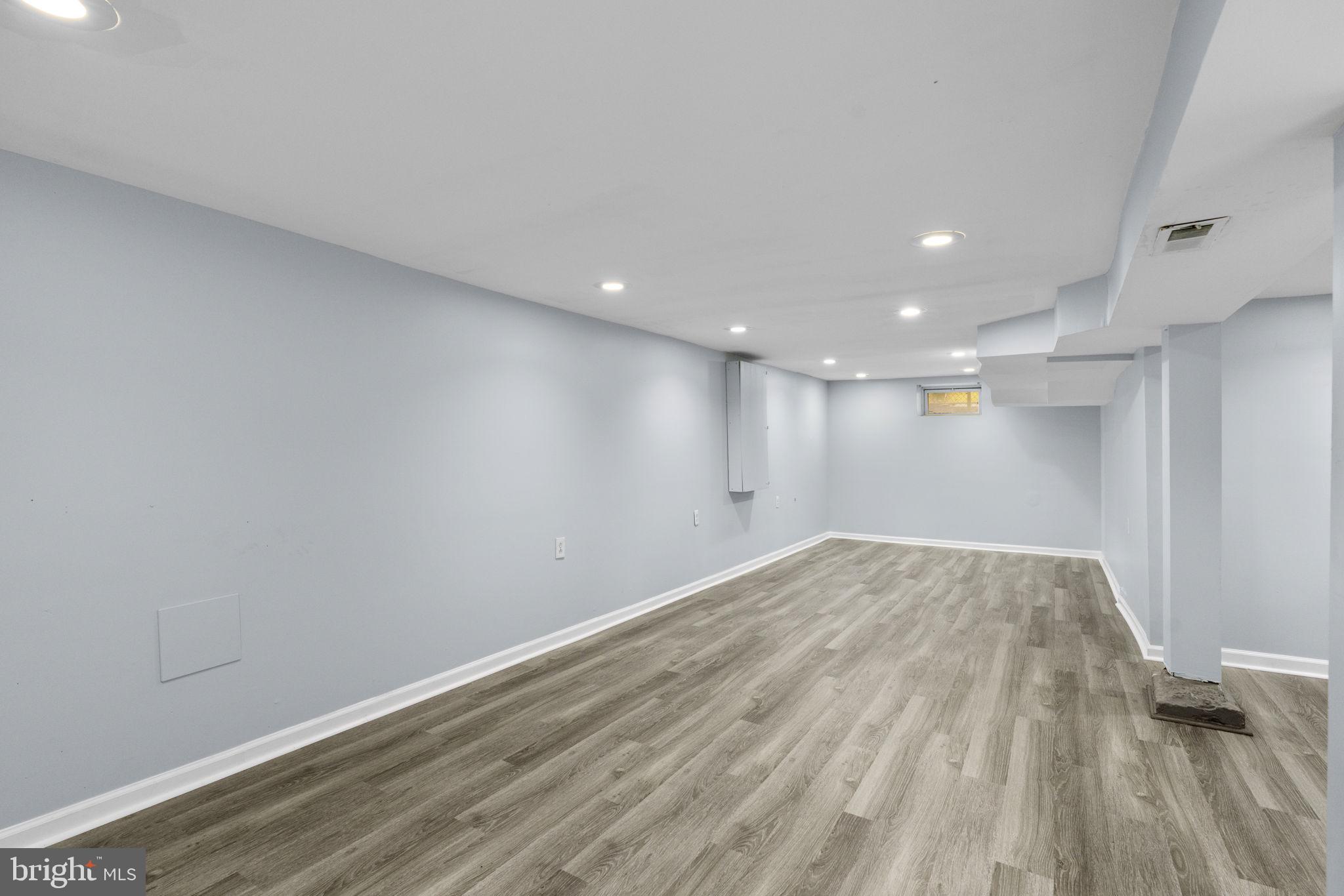 505 North Point Road Baltimore, MD 21224 - Photo 30 of 35