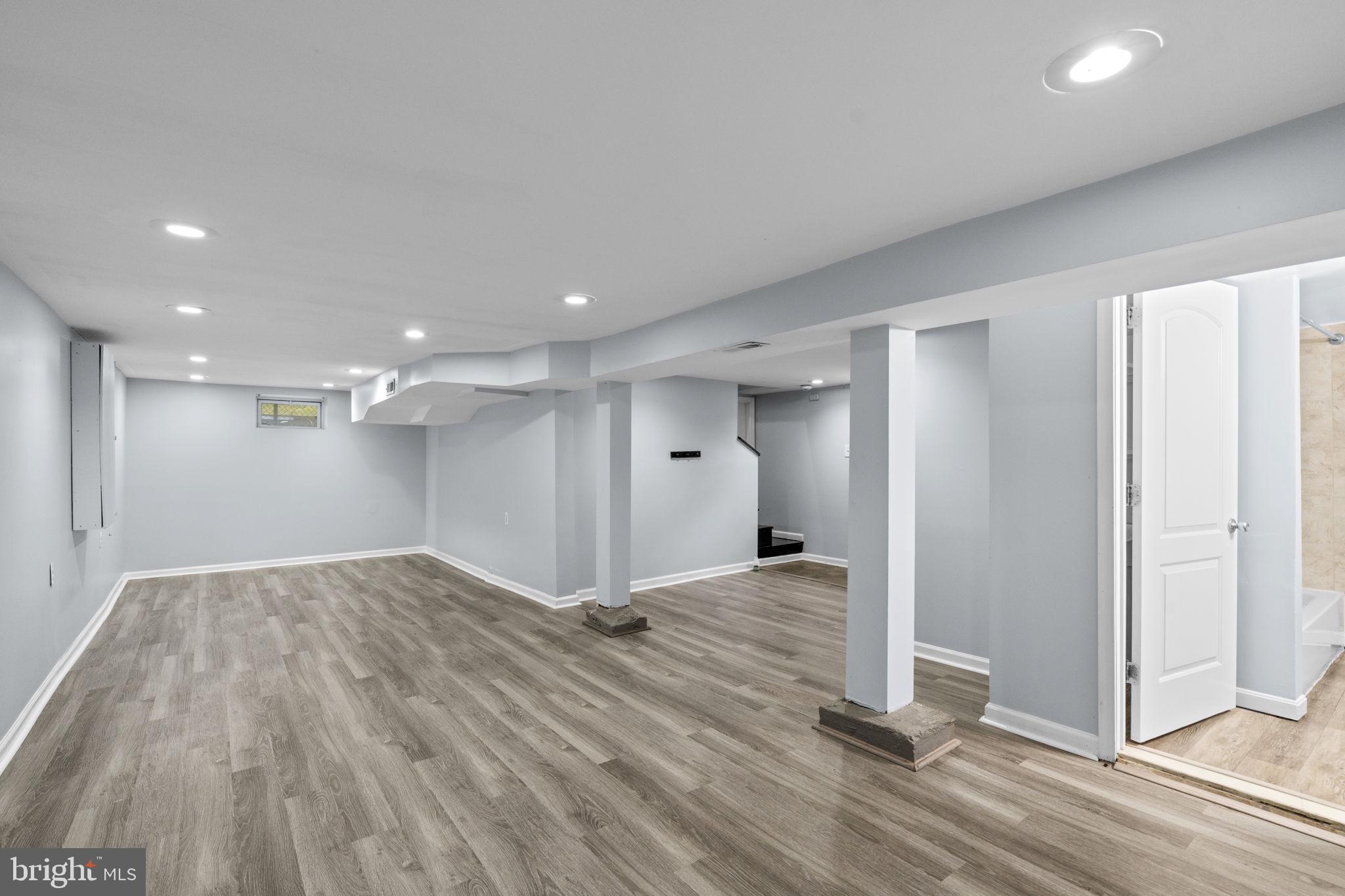 505 North Point Road Baltimore, MD 21224 - Photo 31 of 35