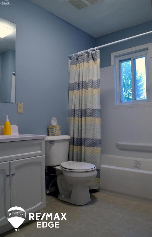 4355 South State Road Davison, MI 48423 - Photo 9 of 18 21354673-8.JPG