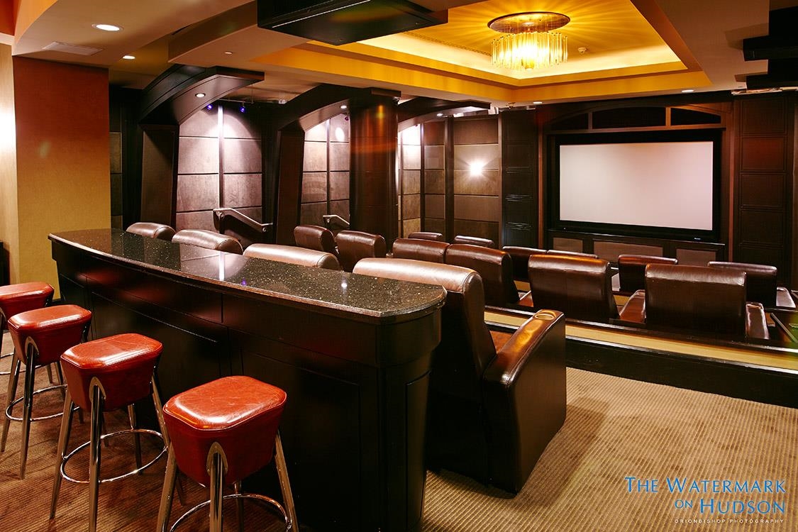 8100 River Road, Unit 1203 North Bergen, NJ 07047 - Photo 19 of 31 a room with chairs and tables