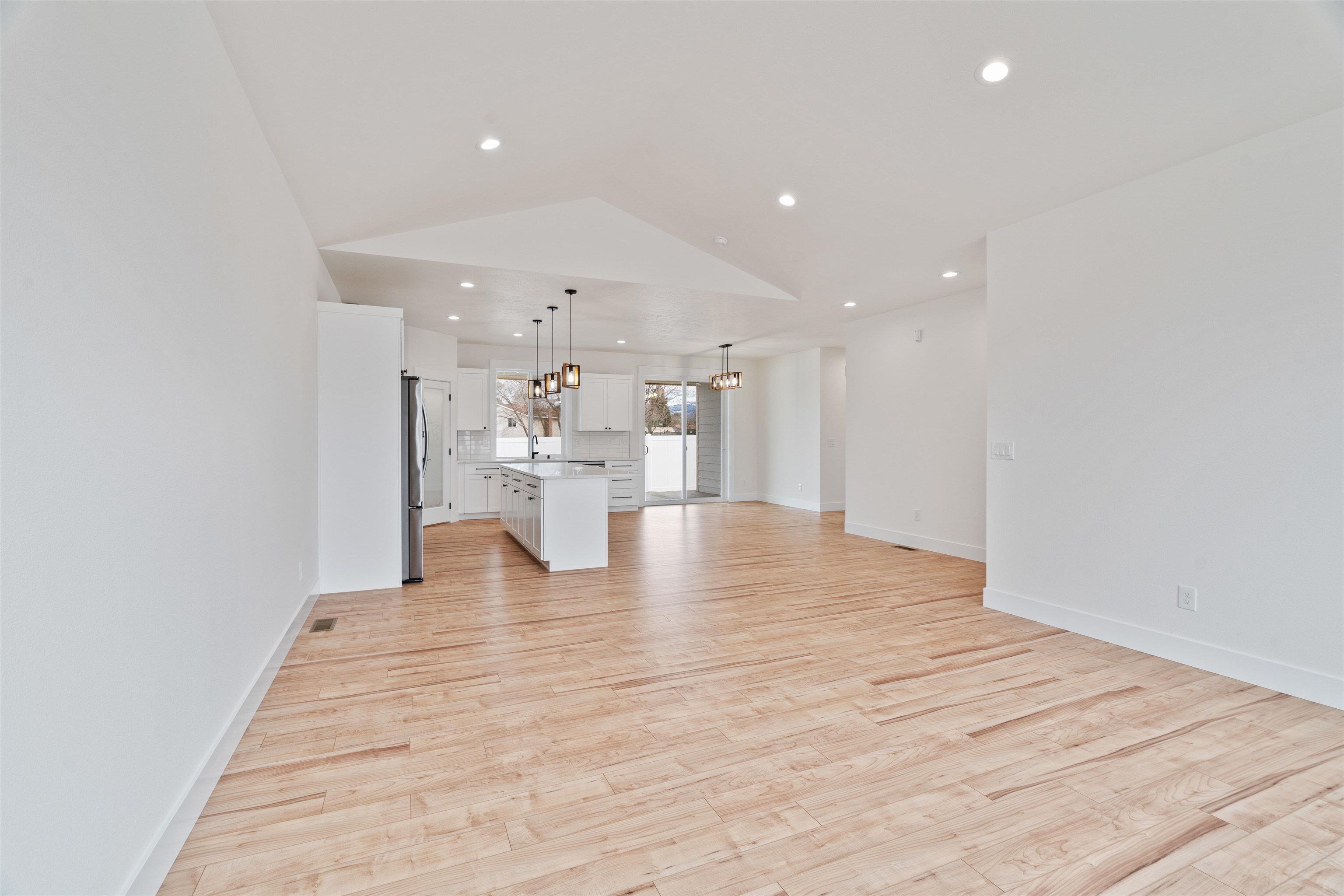1808 North Arties Road Spokane Valley, WA 99016 - Photo 7 of 28 Gallery Image 7