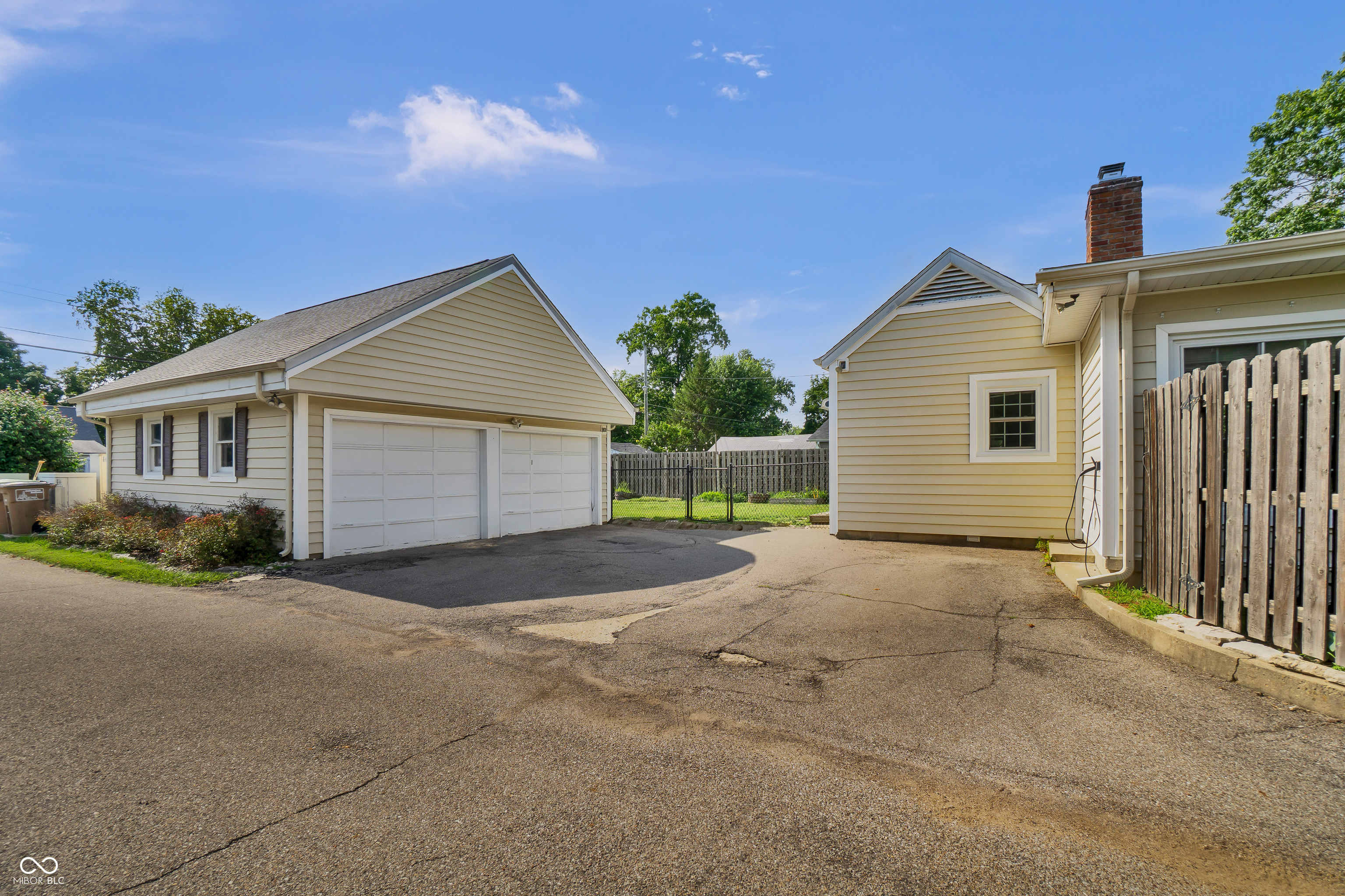 2222 Chestnut Street Columbus, IN 47201 - Photo 34 of 37