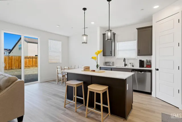 $456,000 | Undisclosed Address, Bakersfield, CA 93313