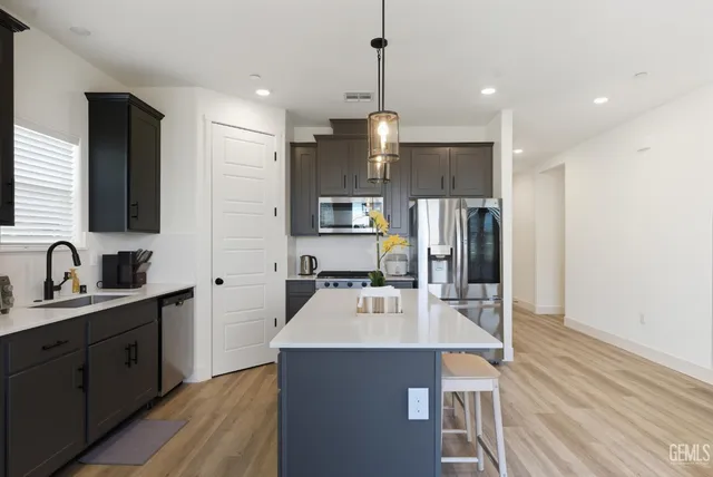 $456,000 | Undisclosed Address, Bakersfield, CA 93313