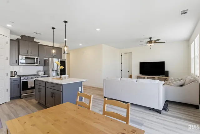 $456,000 | Undisclosed Address, Bakersfield, CA 93313