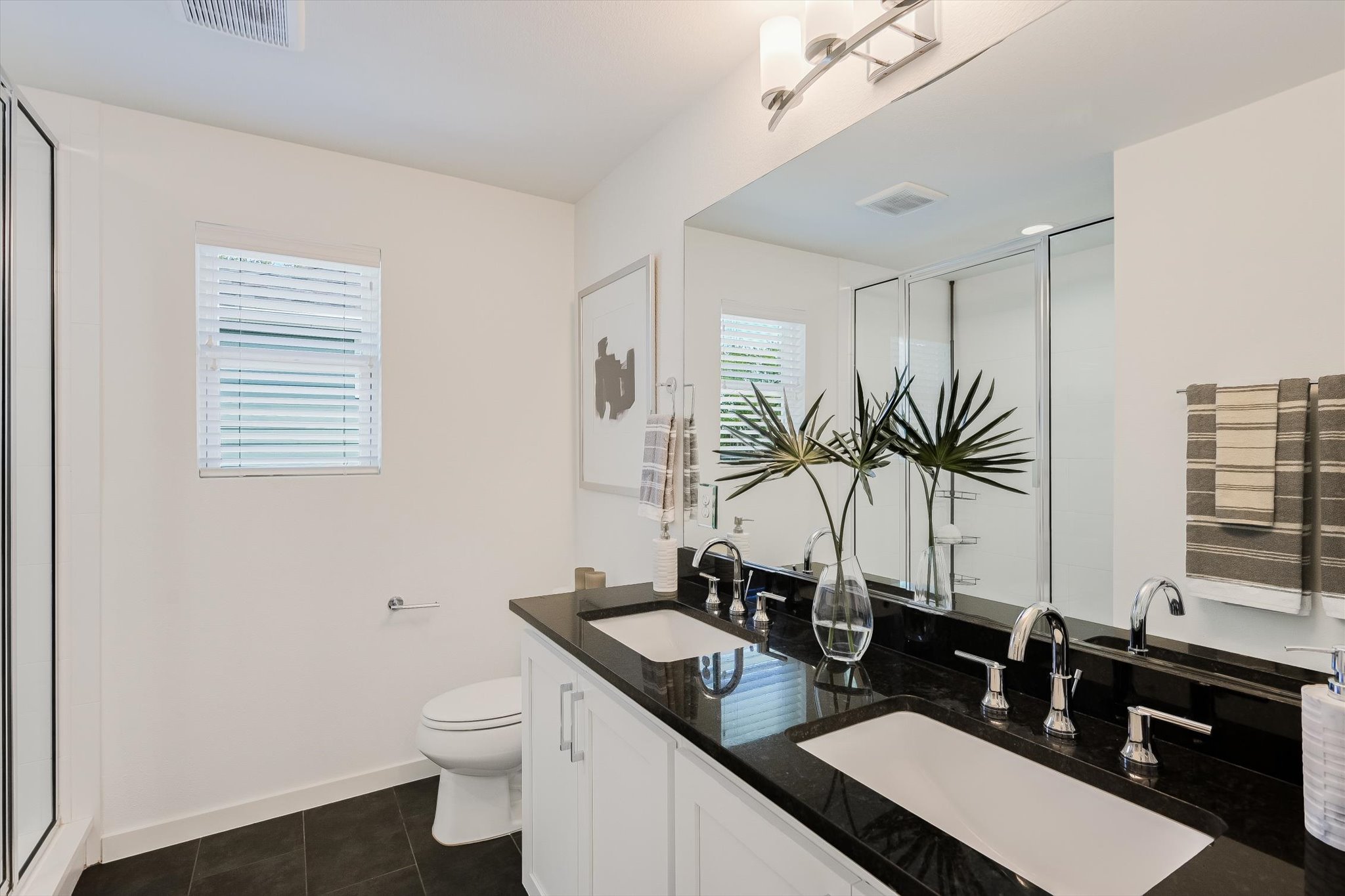 1904 Bunche Road, Unit A Austin, TX 78721 - Photo 12 of 20 Gallery Image 12