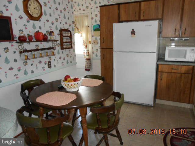 8631 Delegge Road Baltimore, MD 21237 - Photo 6 of 20 Kitchen