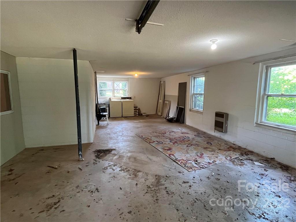 506 8th Street Southwest Conover, NC 28613 - Photo 31 of 38 a view of a big room with windows