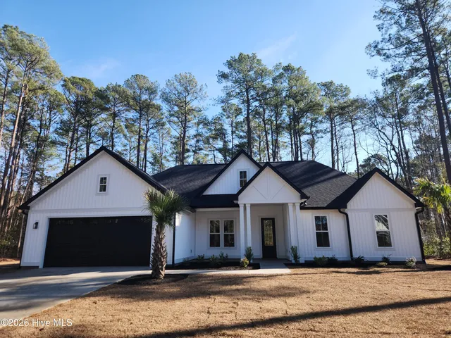 $449,900 | 477 Oakwood Drive Northwest, Calabash, NC 28467