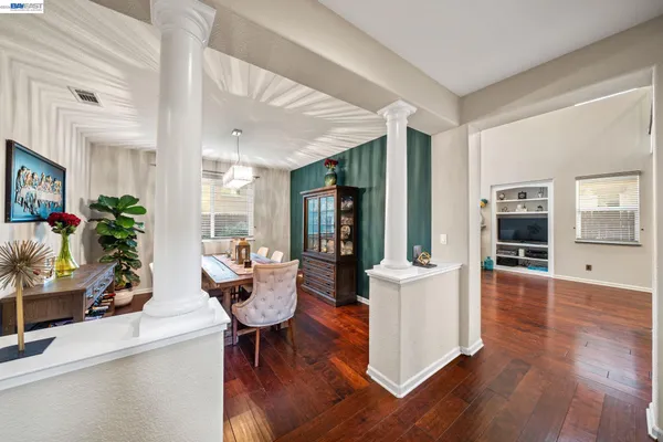 $715,000 | 30 Renoir Court, Oakley, CA 94561