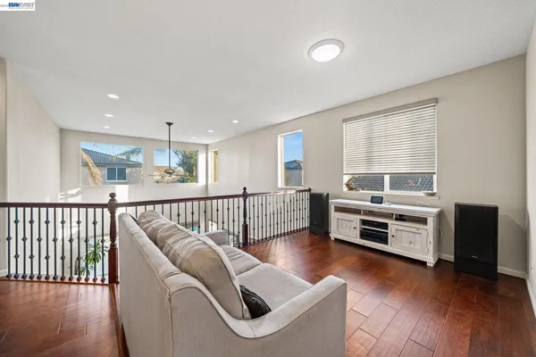 $715,000 | 30 Renoir Court, Oakley, CA 94561