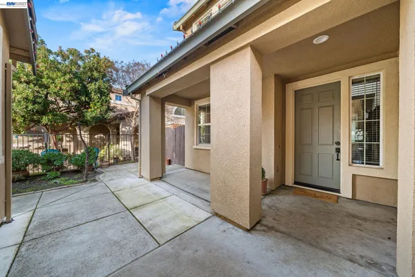 $715,000 | 30 Renoir Court, Oakley, CA 94561