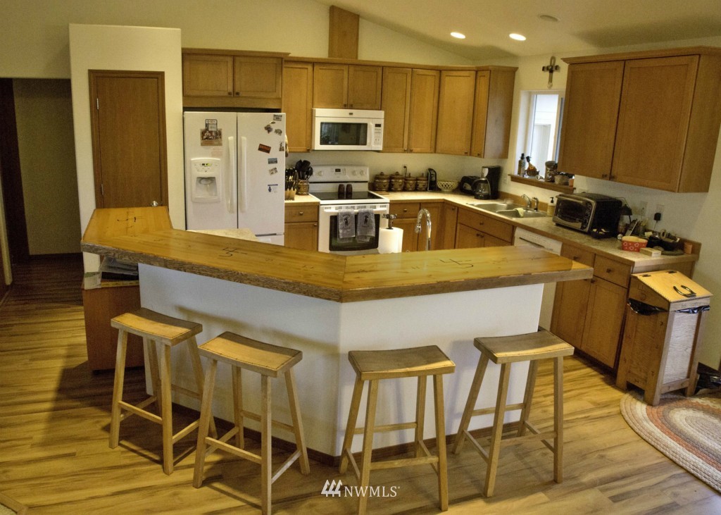 4001 Fairview Road Ellensburg, WA 98926 - Photo 2 of 20 Gallery Image 2