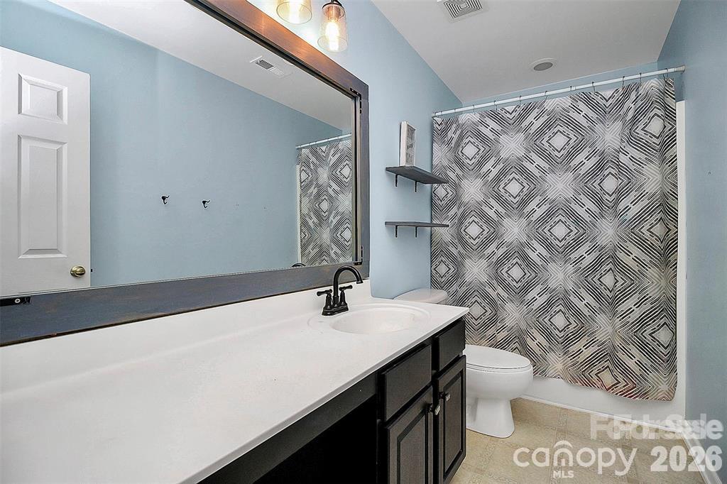 3133 Huntington Ridge Court Matthews, NC 28105 - Photo 15 of 18 Gallery Image 15