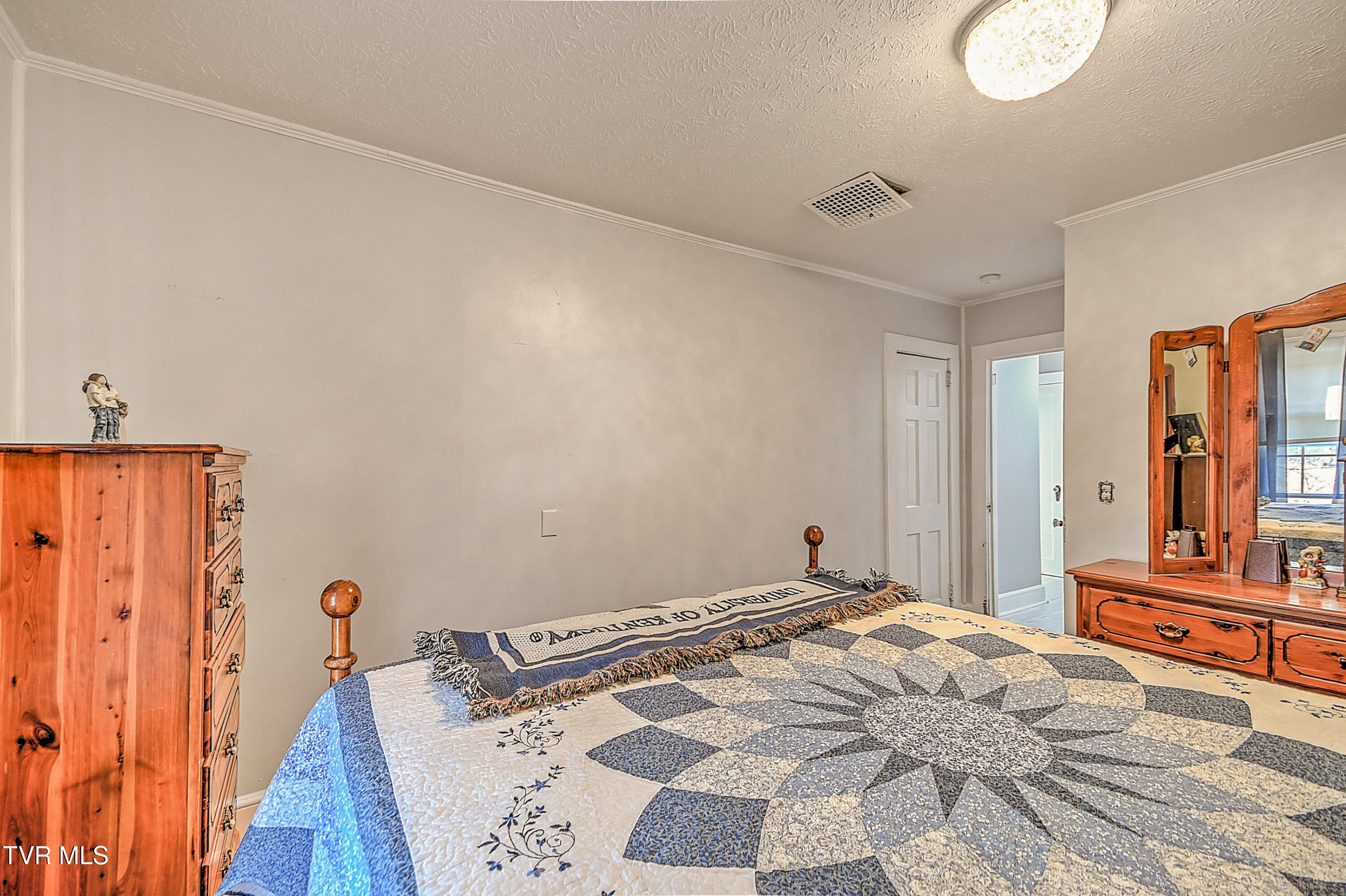 163 Island Road Kingsport, TN 37664 - Photo 23 of 35 163 Island JG-24
