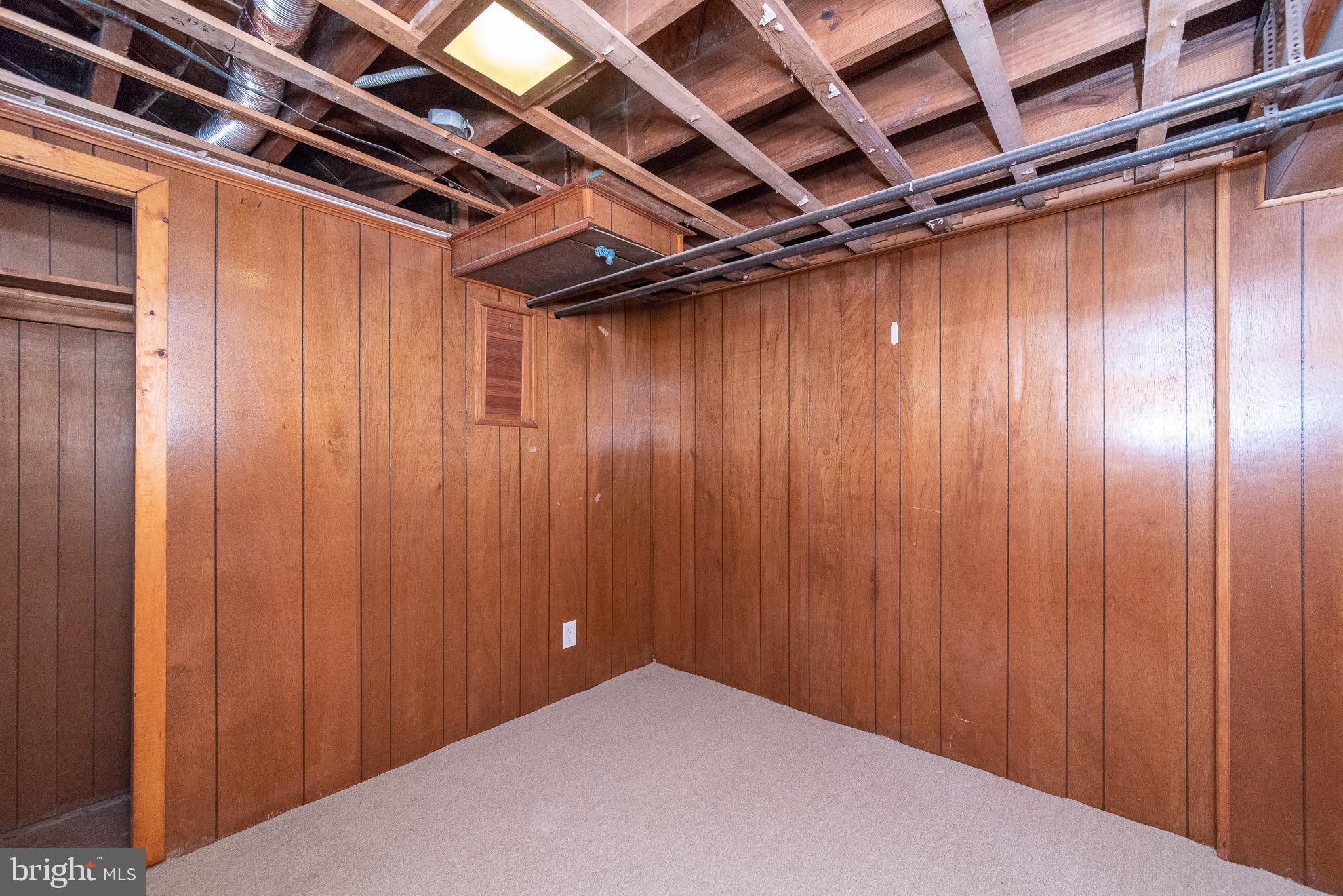 2432 West Cold Spring Lane Baltimore, MD 21215 - Photo 34 of 39 Den