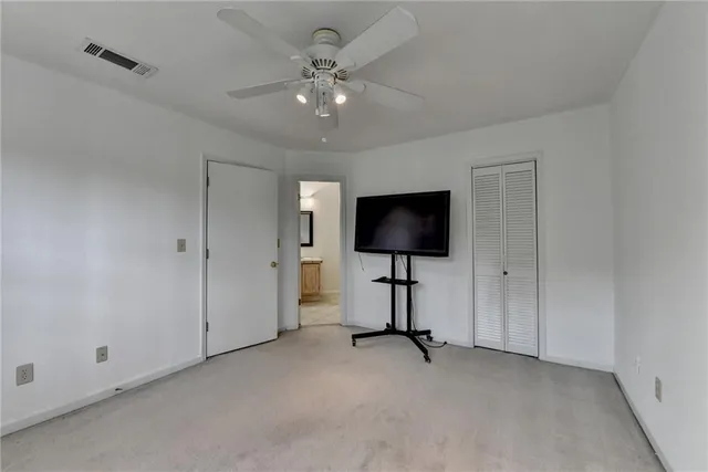 $260,000 | 518 Glenleaf Drive, Peachtree Corners, GA 30092