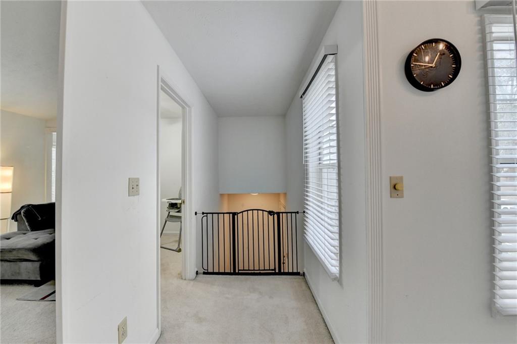 518 Glenleaf Drive Peachtree Corners, GA 30092 - Photo 3 of 28