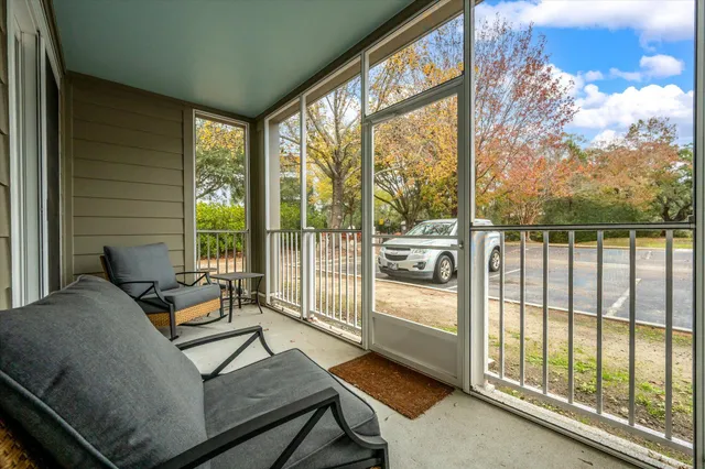 $525,000 | 130 River Landing Drive, Unit 10100, Charleston, SC 29492