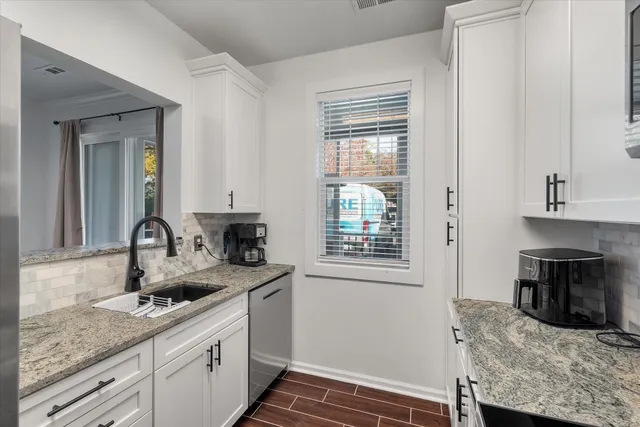 $525,000 | 130 River Landing Drive, Unit 10100, Charleston, SC 29492