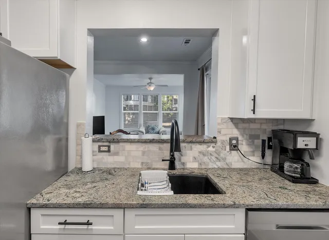 $525,000 | 130 River Landing Drive, Unit 10100, Charleston, SC 29492