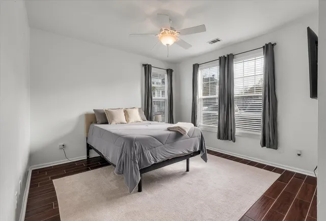 $525,000 | 130 River Landing Drive, Unit 10100, Charleston, SC 29492