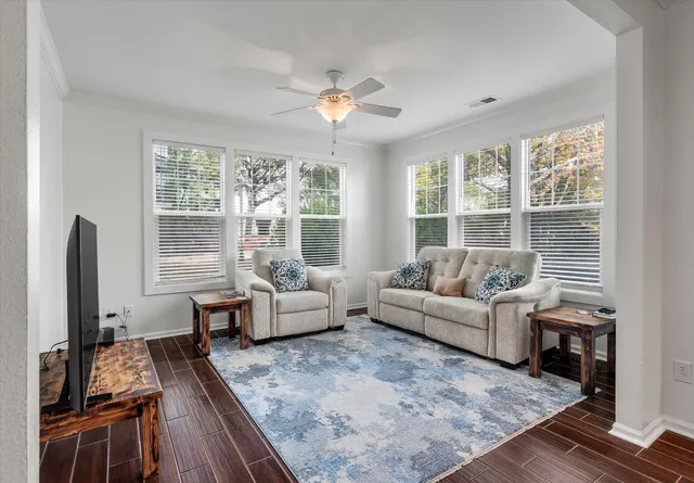 $525,000 | 130 River Landing Drive, Unit 10100, Charleston, SC 29492