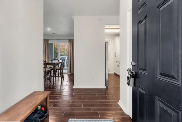 $525,000 | 130 River Landing Drive, Unit 10100, Charleston, SC 29492