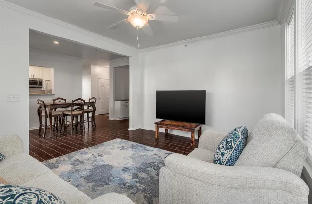 $525,000 | 130 River Landing Drive, Unit 10100, Charleston, SC 29492