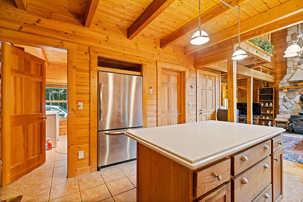 64 Parsons Road Norway, ME 04268 - Photo 14 of 64 22_BP5A8888_DxO_mls