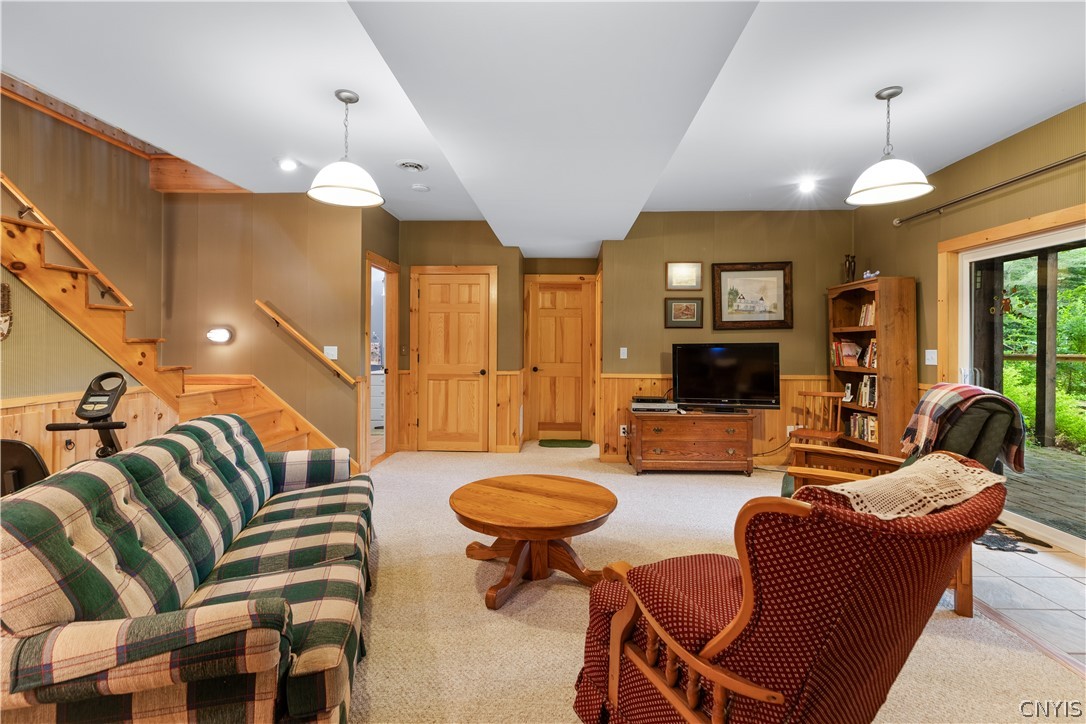 331 Pardee Road Russia, NY 13438 - Photo 17 of 29 Family Room
