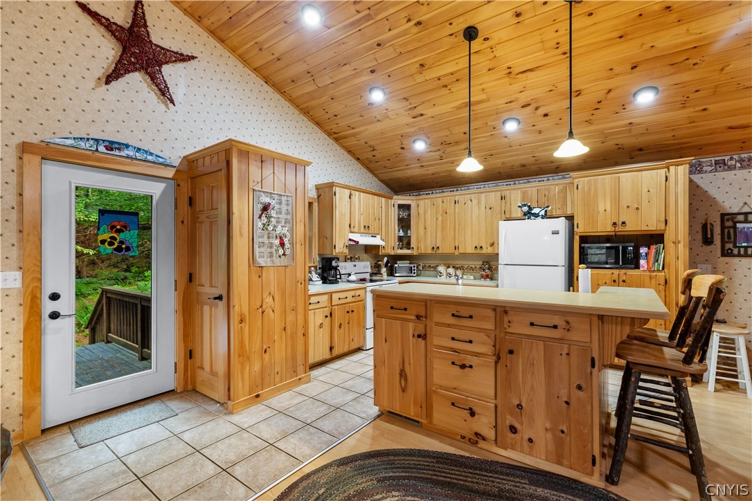 331 Pardee Road Russia, NY 13438 - Photo 6 of 29 Custom Built Cabinets With Pull Out Drawers