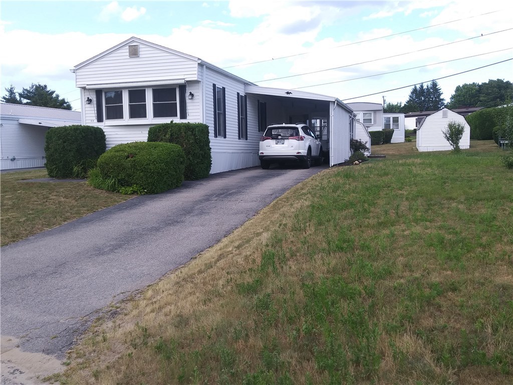 7 Lane East Coventry, RI 02816 - Photo 2 of 11 Gallery Image 2