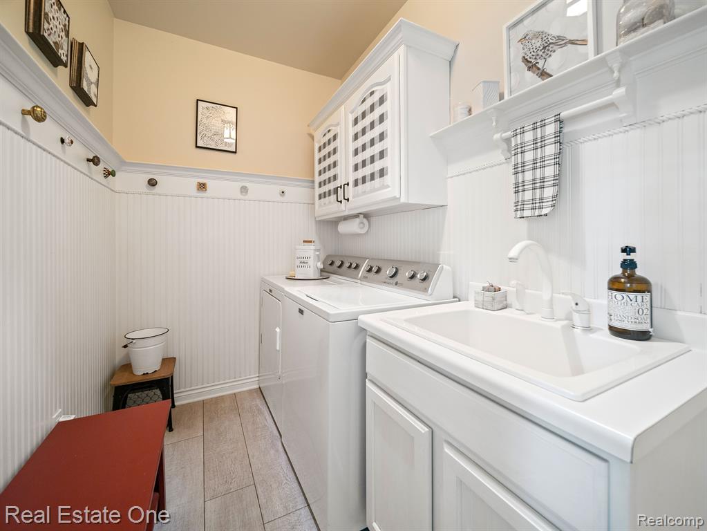 11622 Ridge Road South Lyon, MI 48178 - Photo 26 of 36
