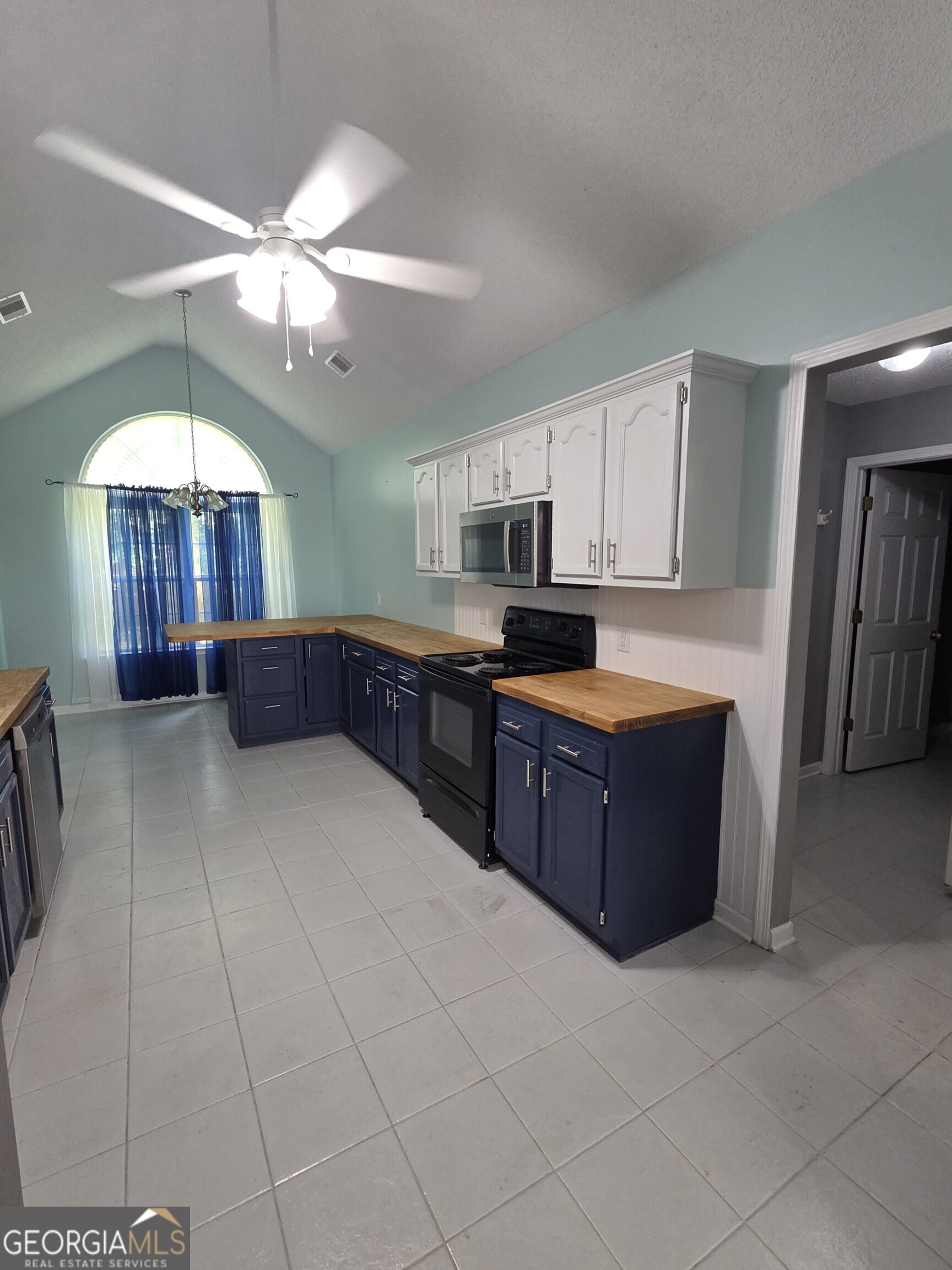 2337 Noel C Conaway Road Guyton, GA 31312 - Photo 9 of 25