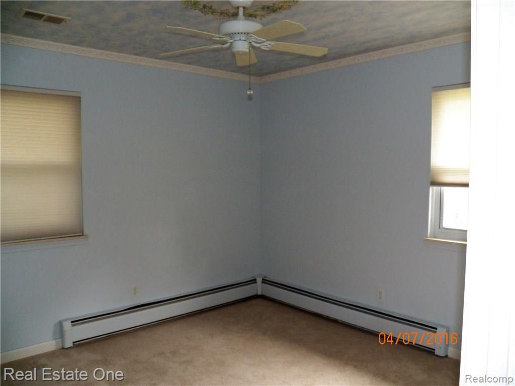 47700 Bemis Road Belleville, MI 48111 - Photo 14 of 34