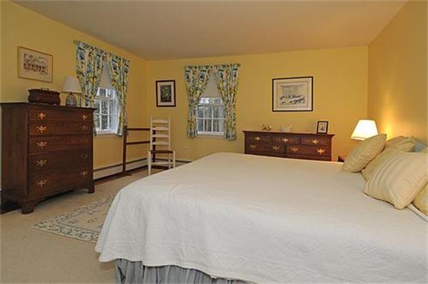 28 Wilmor Road Topsfield, MA 01983 - Photo 9 of 16