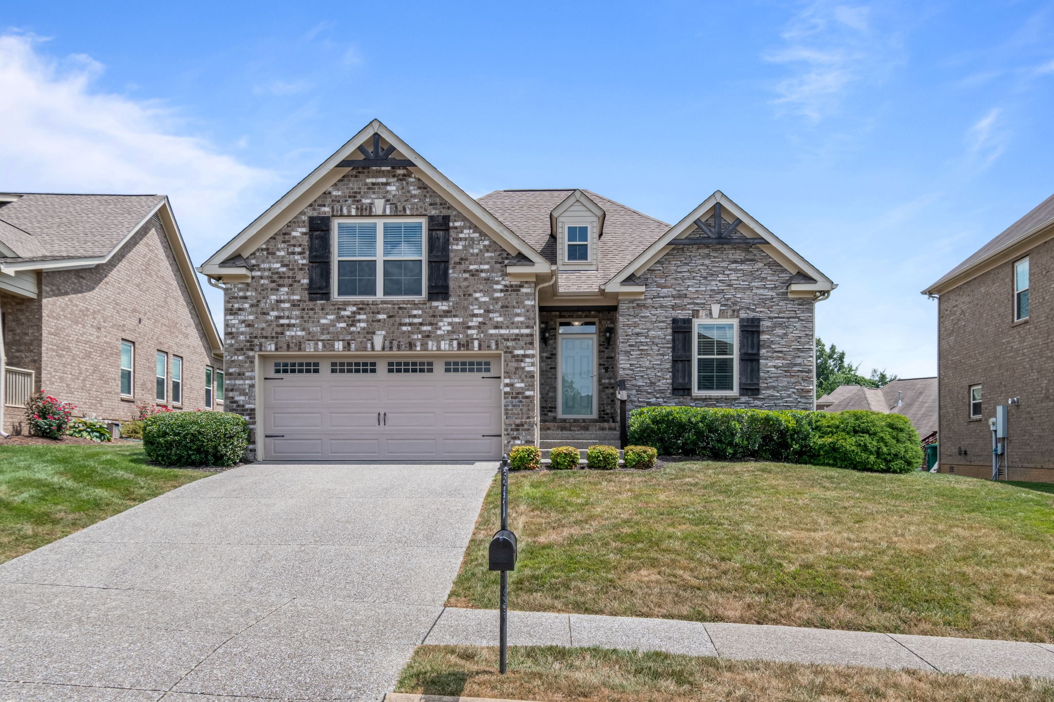 2006 Rudder Court Spring Hill, TN 37174 - Photo 2 of 31