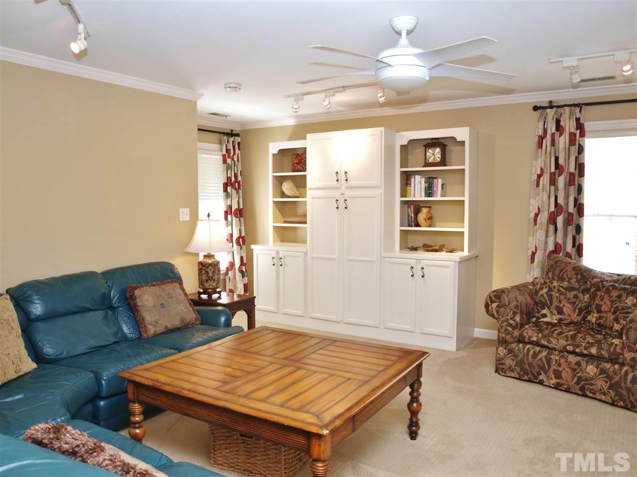 8608 King's Arms Way Raleigh, NC 27615 - Photo 18 of 25 Gallery Image 18