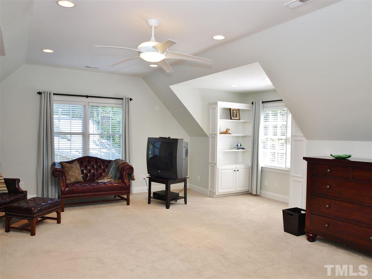 8608 King's Arms Way Raleigh, NC 27615 - Photo 20 of 25 Gallery Image 20