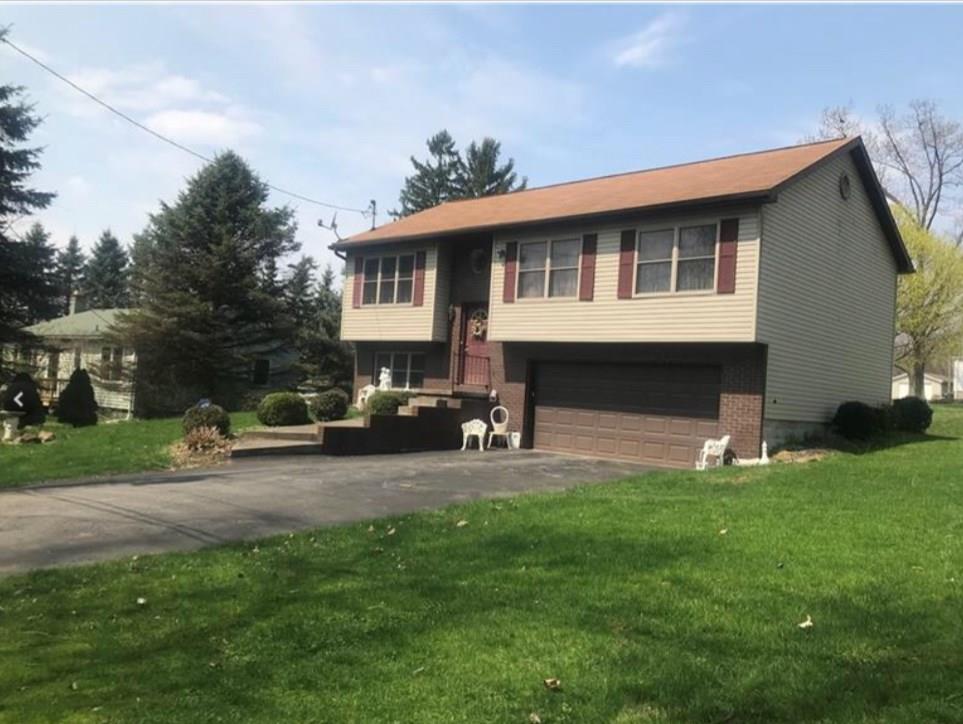 409 Ridgelawn Avenue New Castle, PA 16105 - Photo 1 of 12 Gallery Image 1