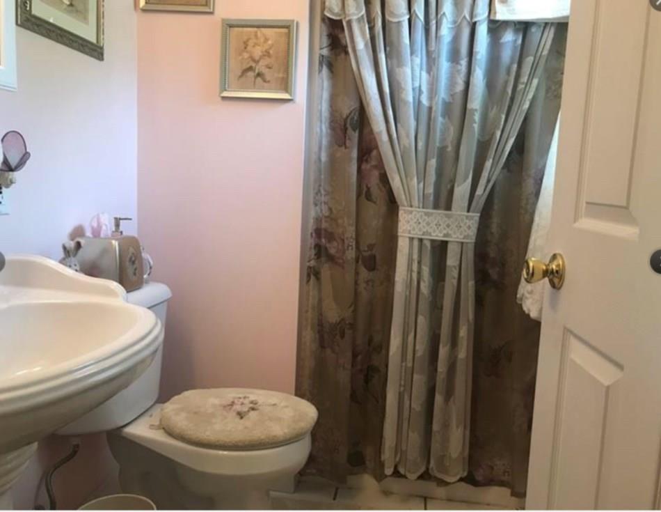 409 Ridgelawn Avenue New Castle, PA 16105 - Photo 11 of 12 Gallery Image 11