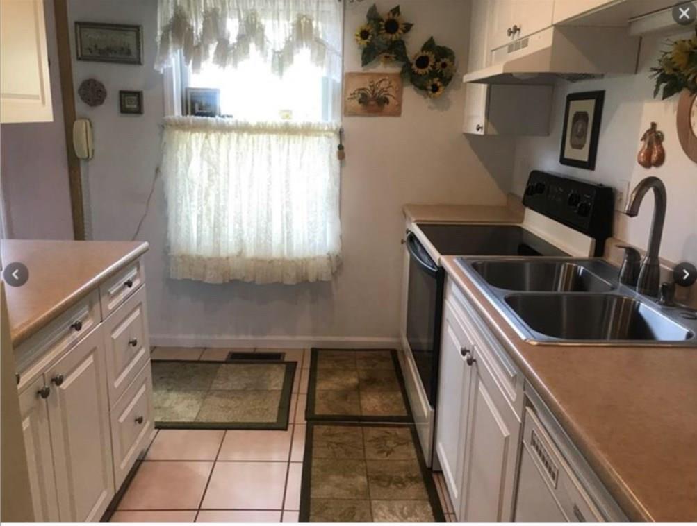 409 Ridgelawn Avenue New Castle, PA 16105 - Photo 6 of 12 Gallery Image 6