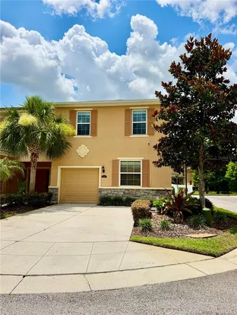 $2,500 | 13961 River Willow Place, Tampa, FL 33637